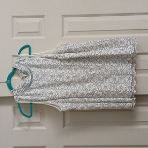 White lace Torrid top